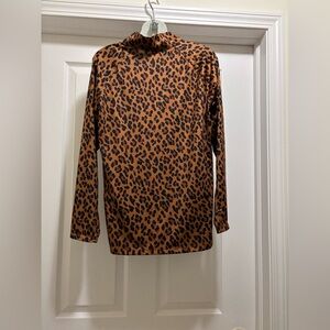 Leopard Print Long Sleeve Top
